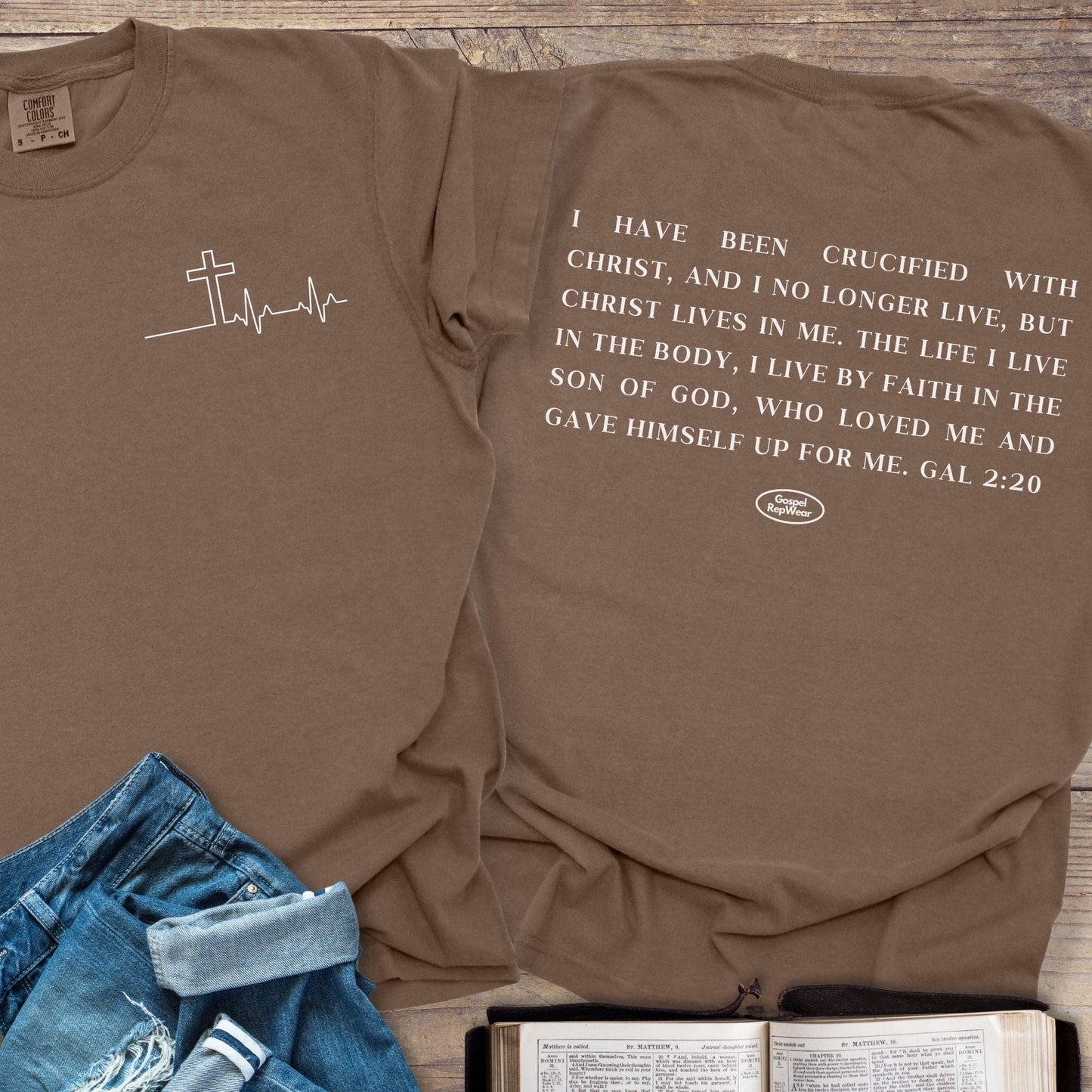 Alive in Christ - Tee